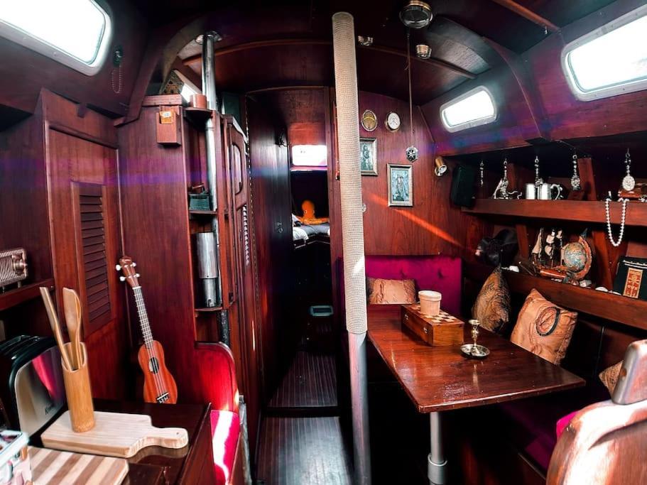The Captains Locker - 30Ft Yacht San Miguel de Abona Exterior foto