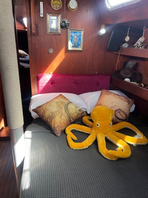 The Captains Locker - 30Ft Yacht San Miguel de Abona Exterior foto
