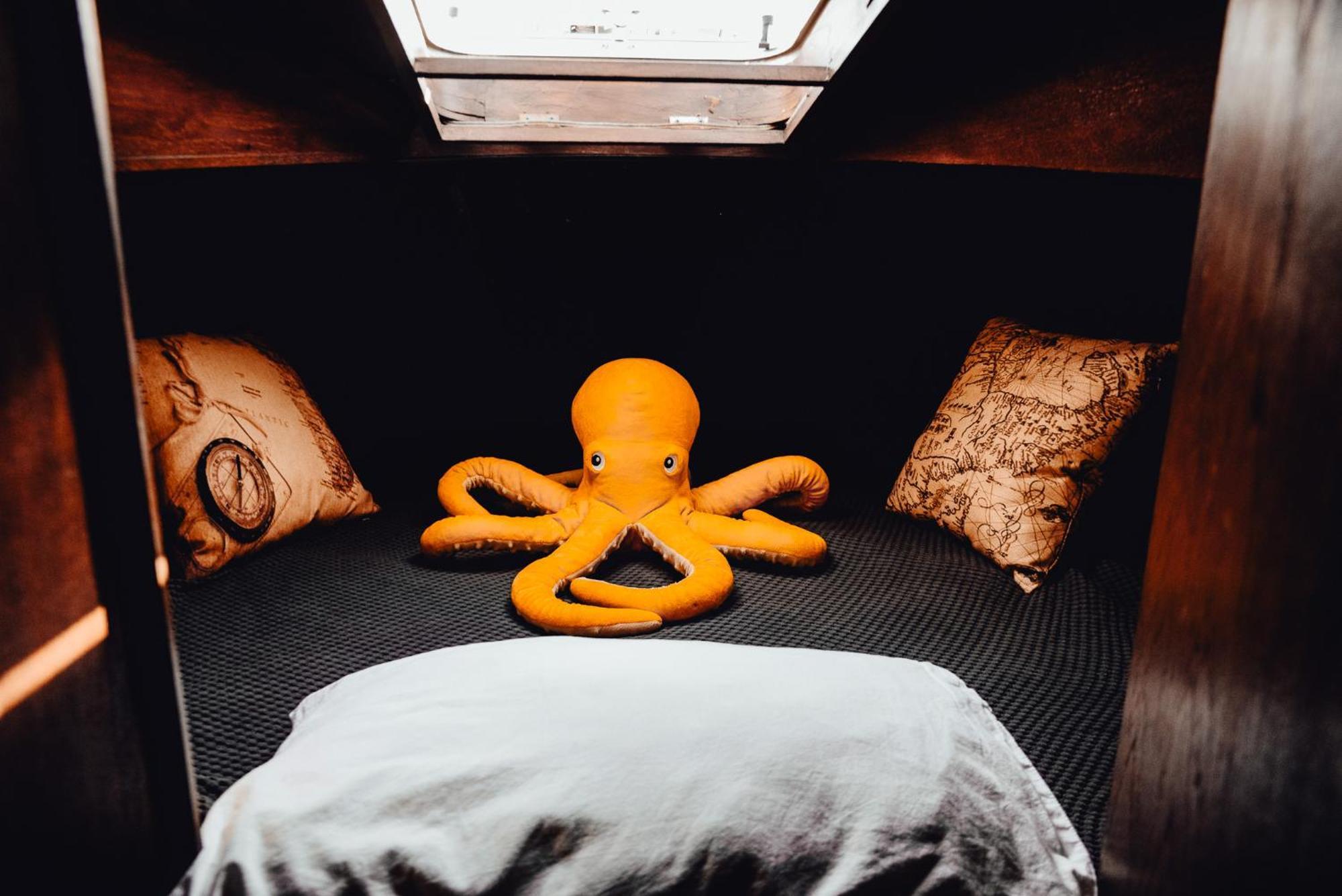 The Captains Locker - 30Ft Yacht San Miguel de Abona Exterior foto